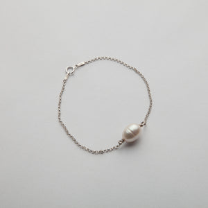 Pearl of Great Price, Bracelet 01